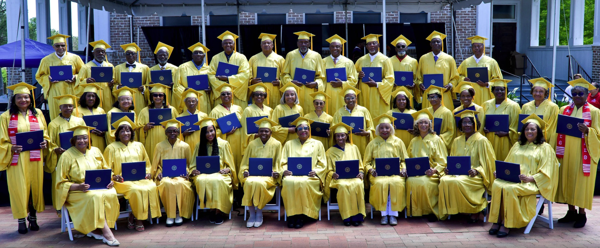 Tougaloo Alumni Celebrating