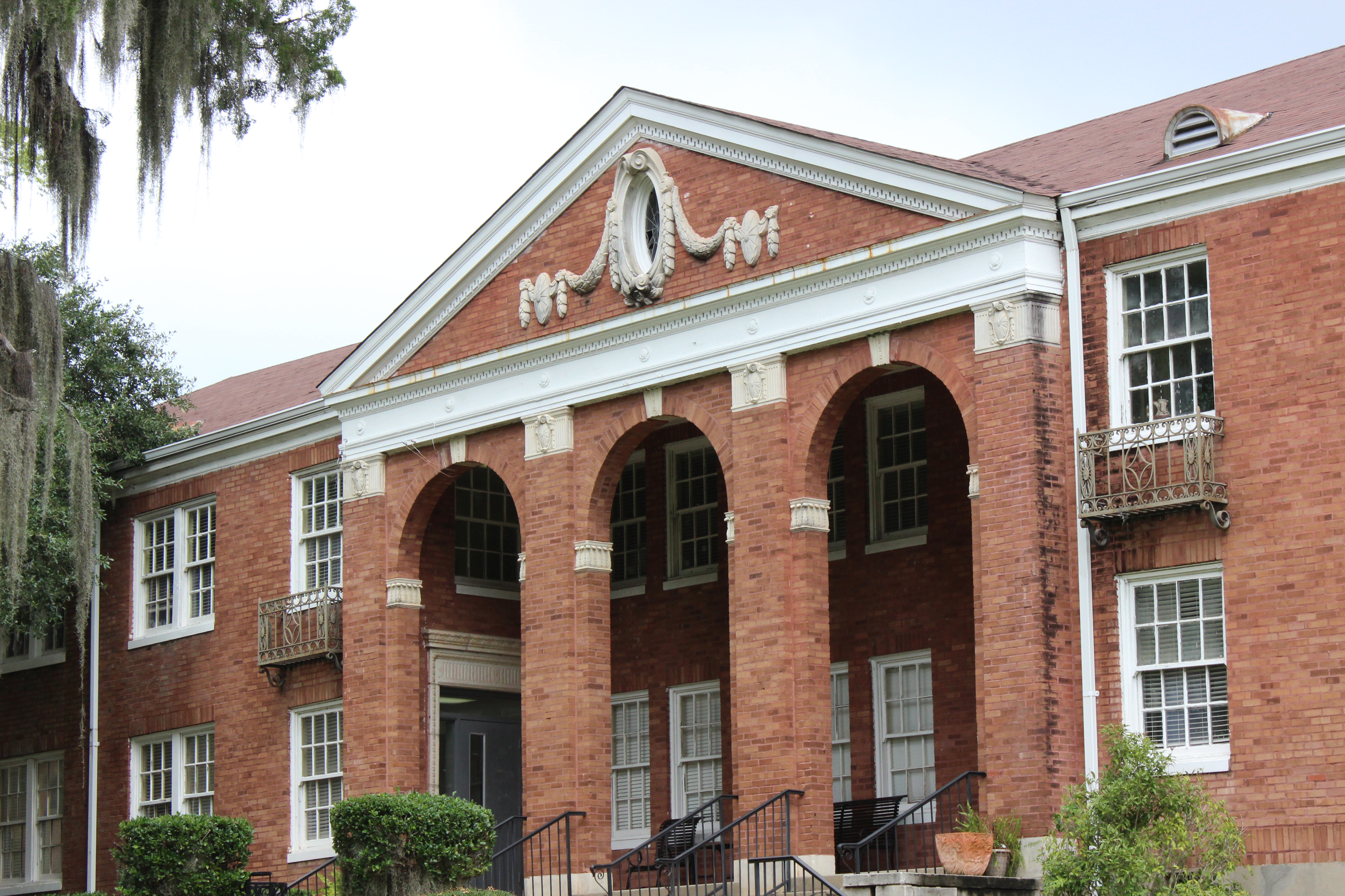 Galloway Hall, historic Social Sciences building