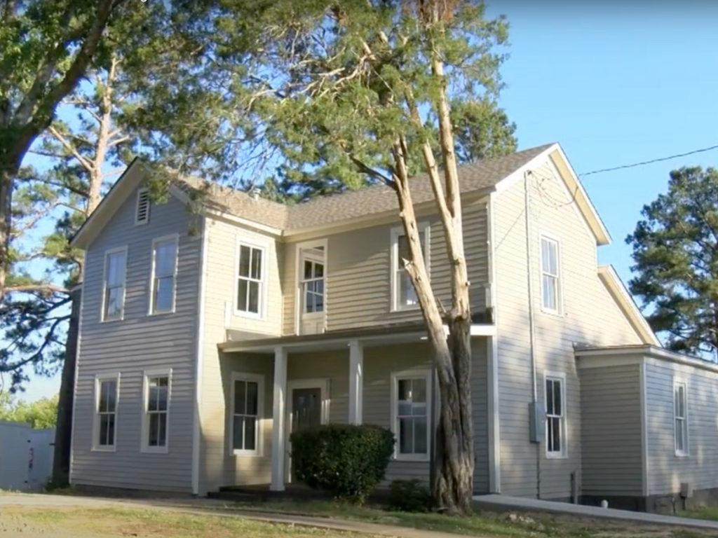 Pope Cottage, second oldest building on campus